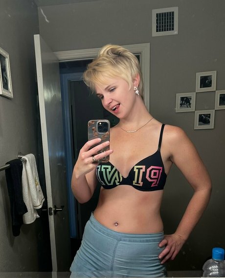 cherryfoxjk exklusive pornostar foto