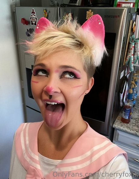 cherryfoxjk porno hübsche galerien