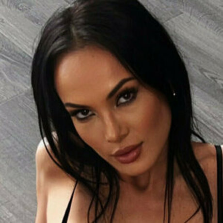 laraharts nackten pornostar bild