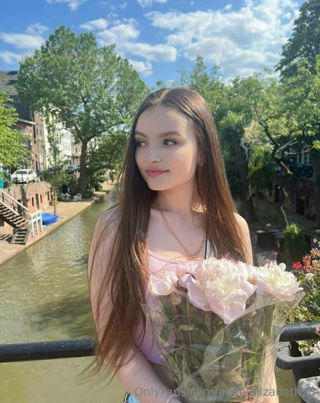 angelelizabeth28 pornostar sexy galerie