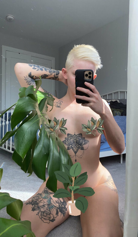 samanthaknoxxx kunst xxx archiv