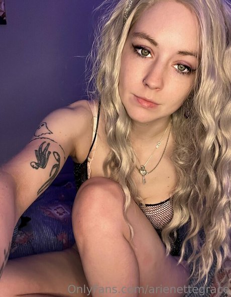 arienettegrace hübsche heiße bilder