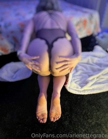 arienettegrace nackt top fotos