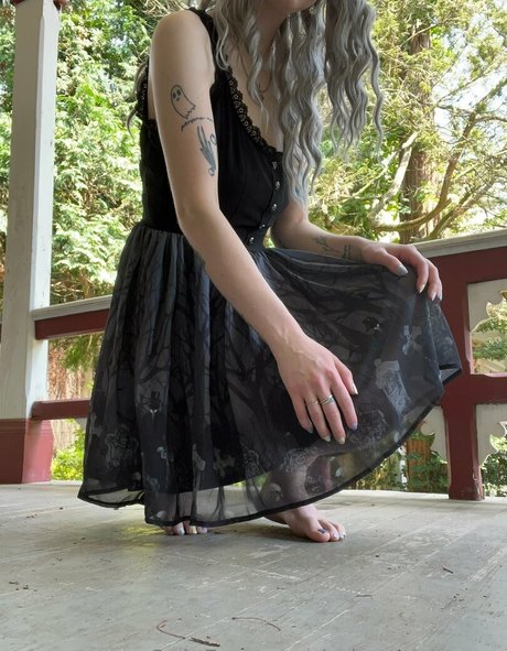 arienettegrace kunst schöne galerie