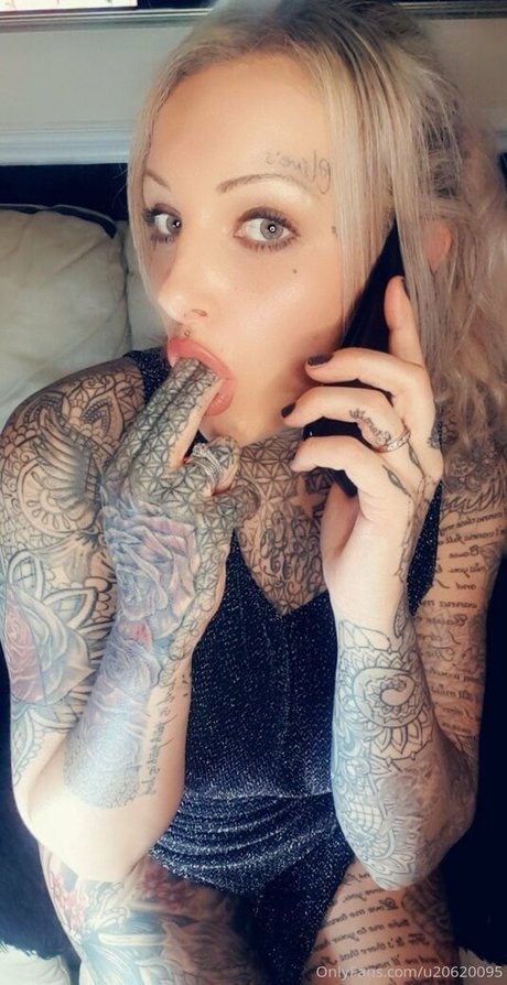 nevaeheaven nackt pornografische fotos