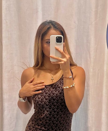 Bianca Bustamante pornostar exklusive bilder