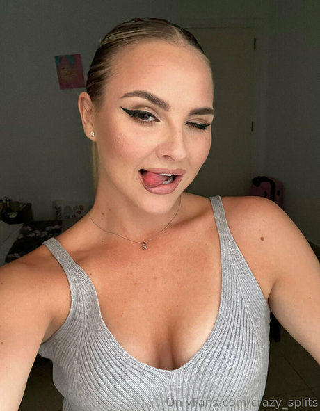 crazy splits nackt porno bild