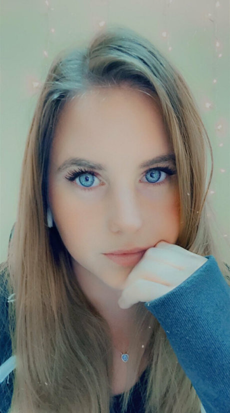 blueeyesbombshell nackt heiße galerien