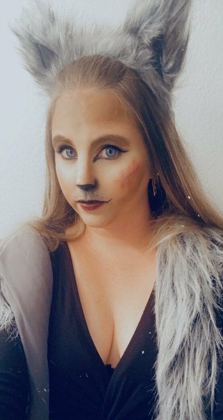 blueeyesbombshell model erwachsene galerie