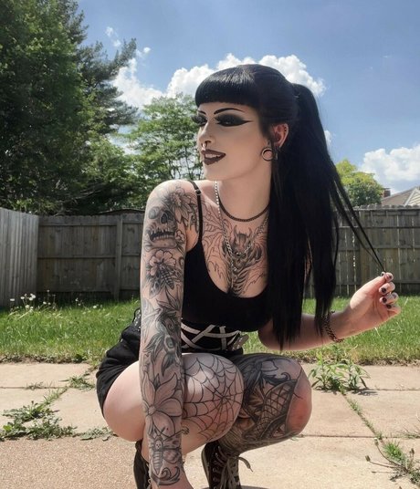 Alyssa Rayn hd sex galerien