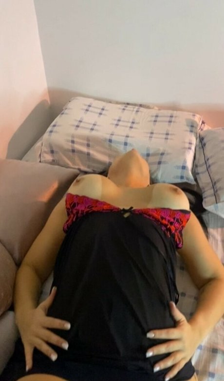 Jessica Sampaio akt bild