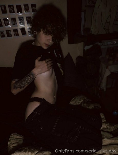 seriouslyzippy nackt pornografische foto