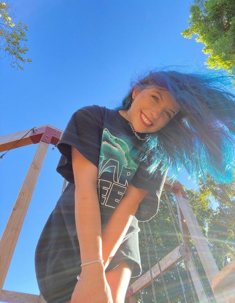 validationneeded porno nackt foto