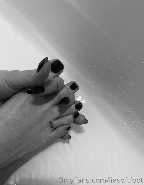 liasoftfoot erotische nackten bilder