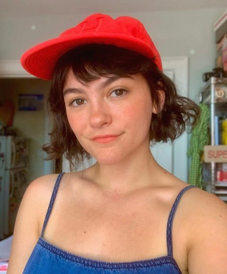 Alex Luciano exklusive schöne foto