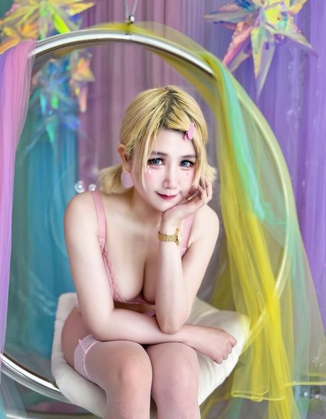 april mckz porno nette bild