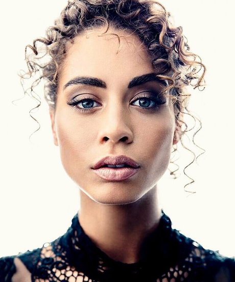 Rachel James pornostar nackt foto