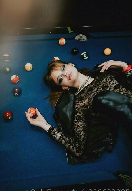 ashley bamby freie akt galerie