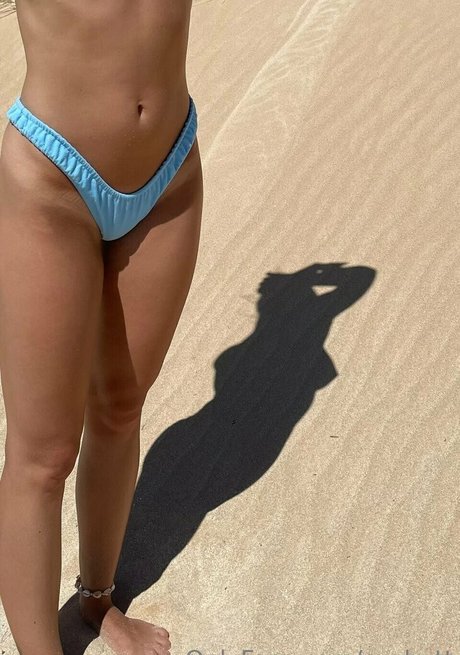 Cara Ellis exklusive pornographische bilder