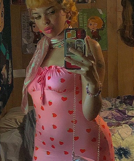 Rinnn 777 nackt galerie