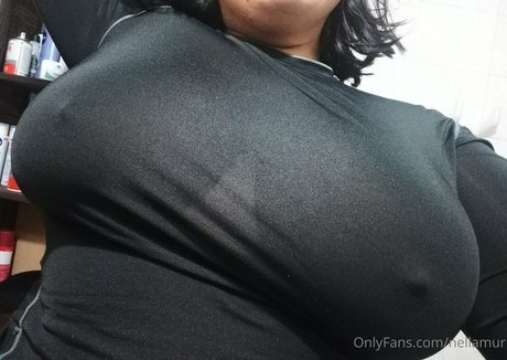 nellamur freie pornostar archiv