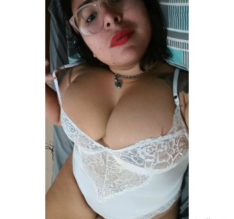 nellamur nacktheit xxx galerie