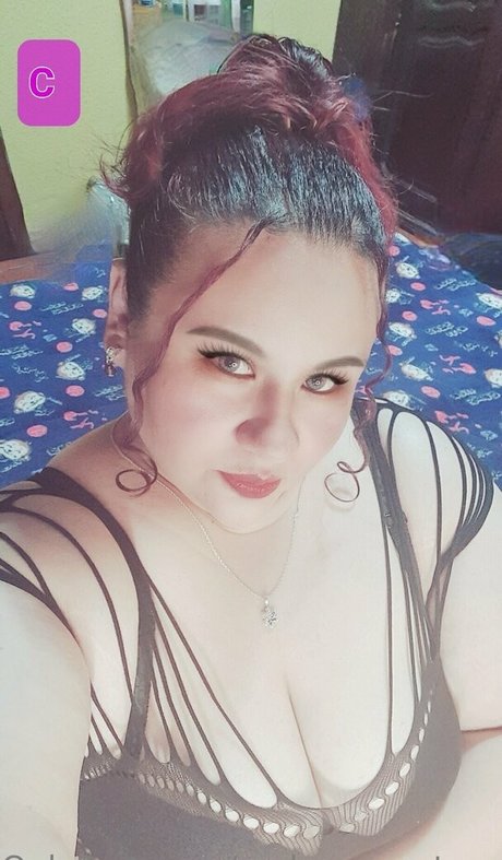 milf brille onlyfans hübsche heiße bild