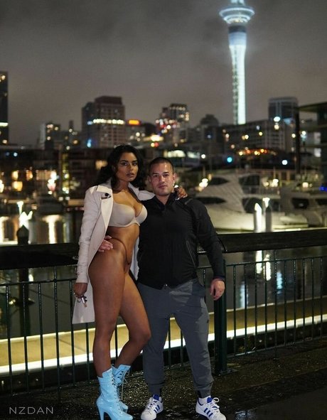 Xrawco Nzdan kunst top galerie