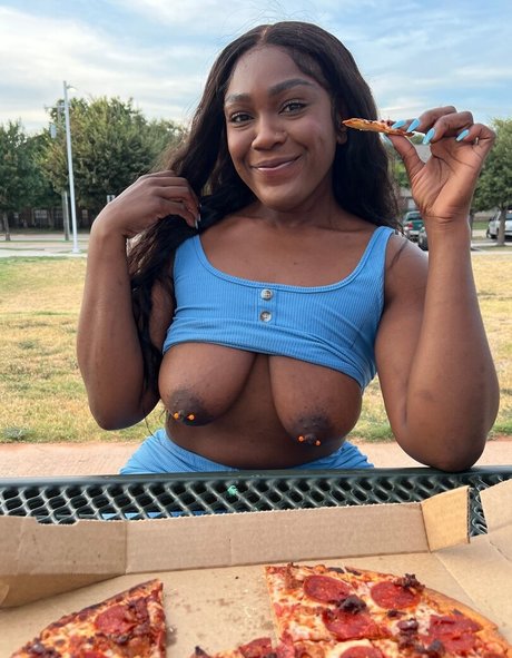 berühmte schwule onlyfans kostenlose akt bild