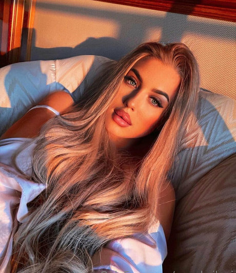 annabarby erotische nackte bild