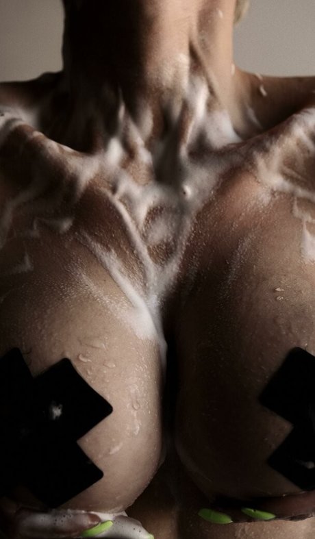 margo4ka kostenlose akt galerien