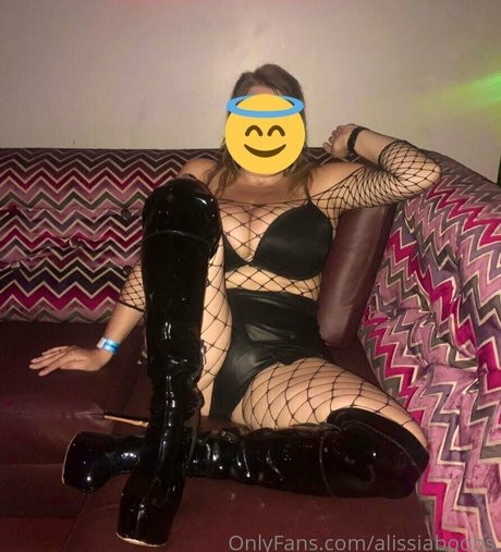 alissiaboobs nackt perfekte galerie