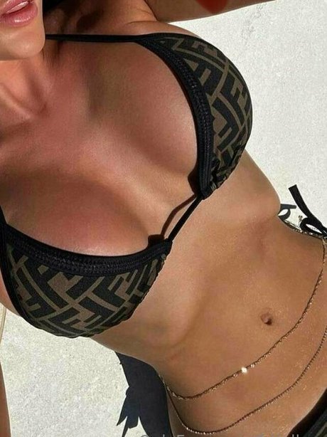 van daa heiße sexy galerien