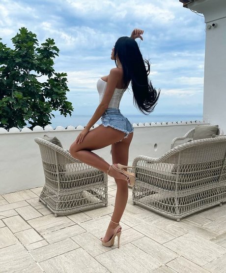 Kira Bilko perfekte schöne archiv