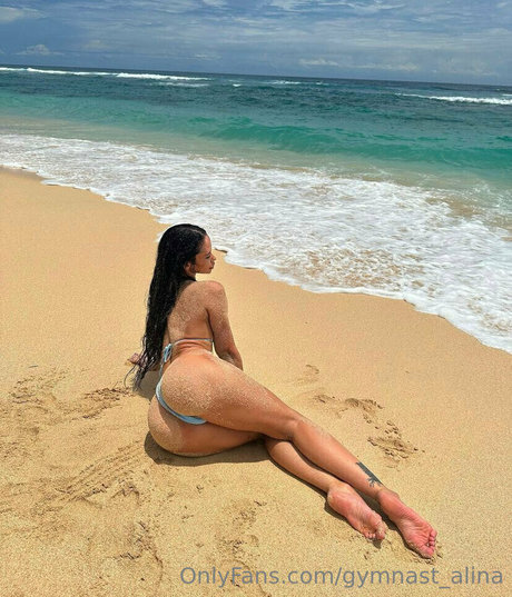 flexible girl hot erotische top foto