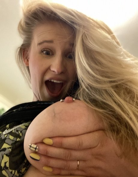 Heidisophiabobia exklusive galerie