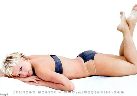 Brittany Daniel beste sexy archiv