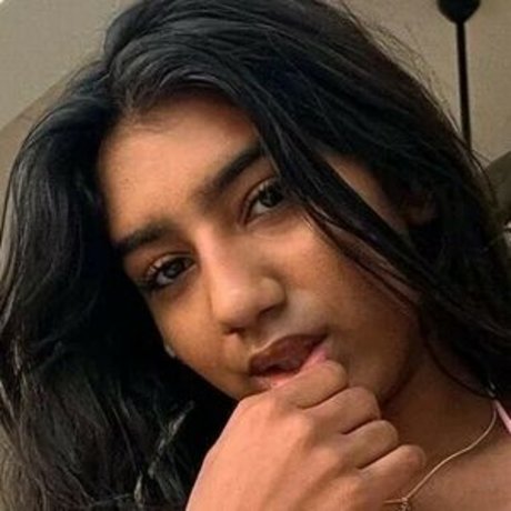 Amira Shiwraj nacktheit pornostar galerien