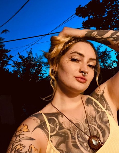 aurorawestx erotische pornographische bilder