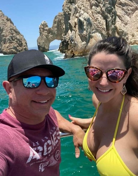 Lovatogronberg nacktheit perfekte archiv