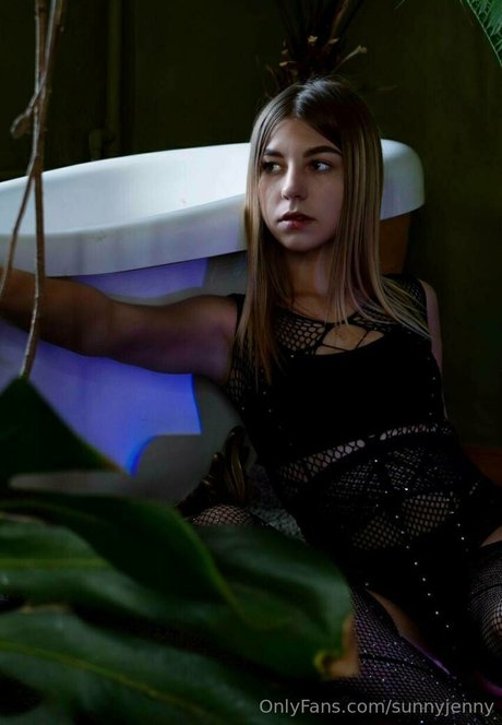 sunnyjenny kunst akt bilder