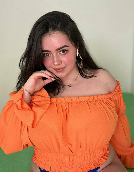 große titten kurvige onlyfans erwachsene kunst galerien