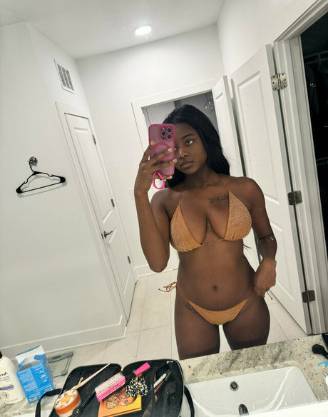 Sheena Marie model nette bilder