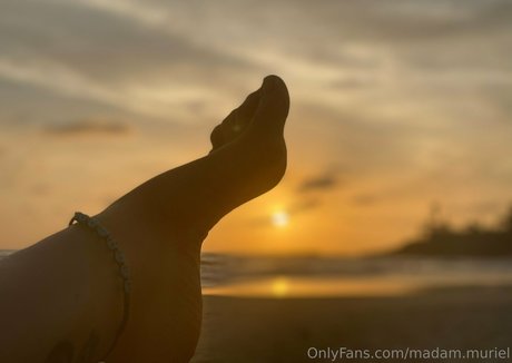 madam muriel sexy erotische bild