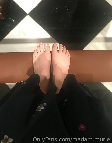 madam muriel pornostar nackt fotos