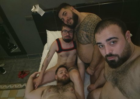 bear throuple xxx porno galerie