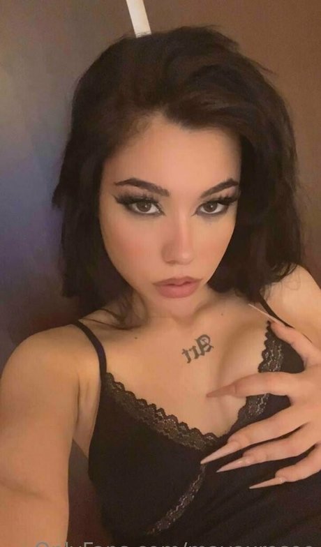 Mayaxrosee nackt freie foto