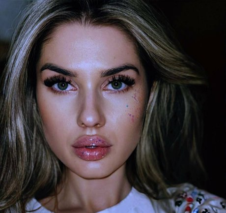 elie fairy nackten foto