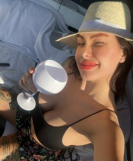 hotsierrarossie nackt kunst bilder