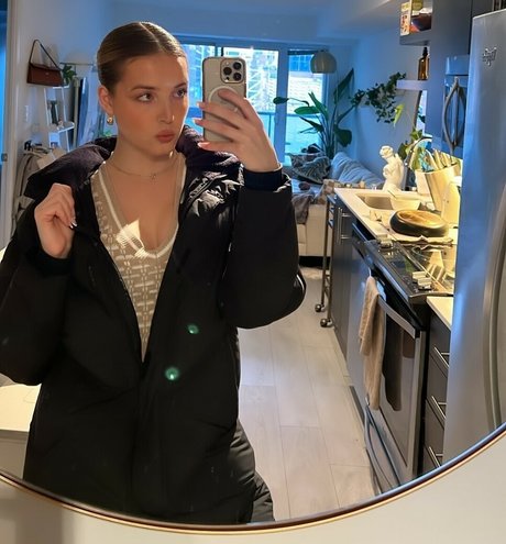 Maya V Henry nackt akt galerien